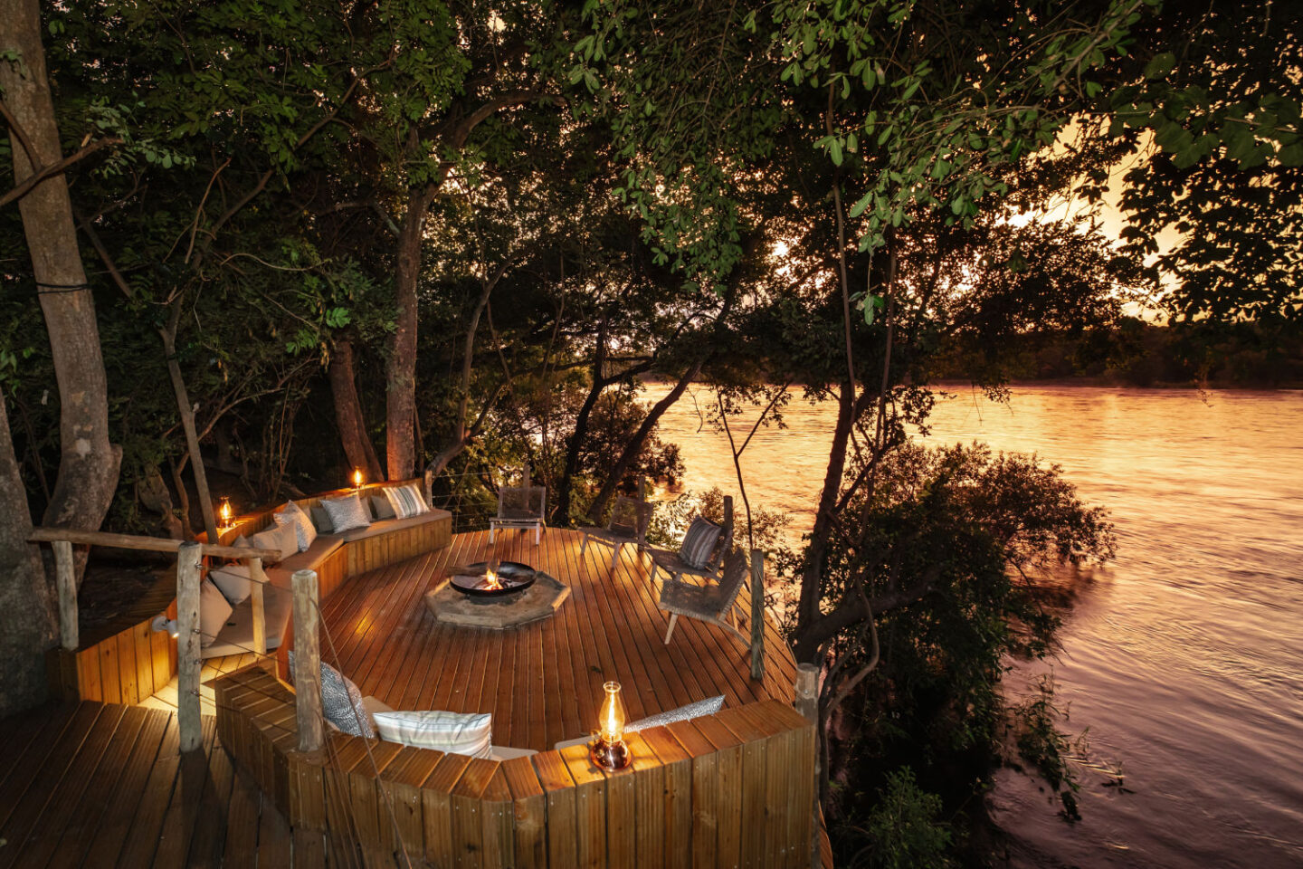 Escape to Tsowa Safari Island: A Zambezi River Oasis